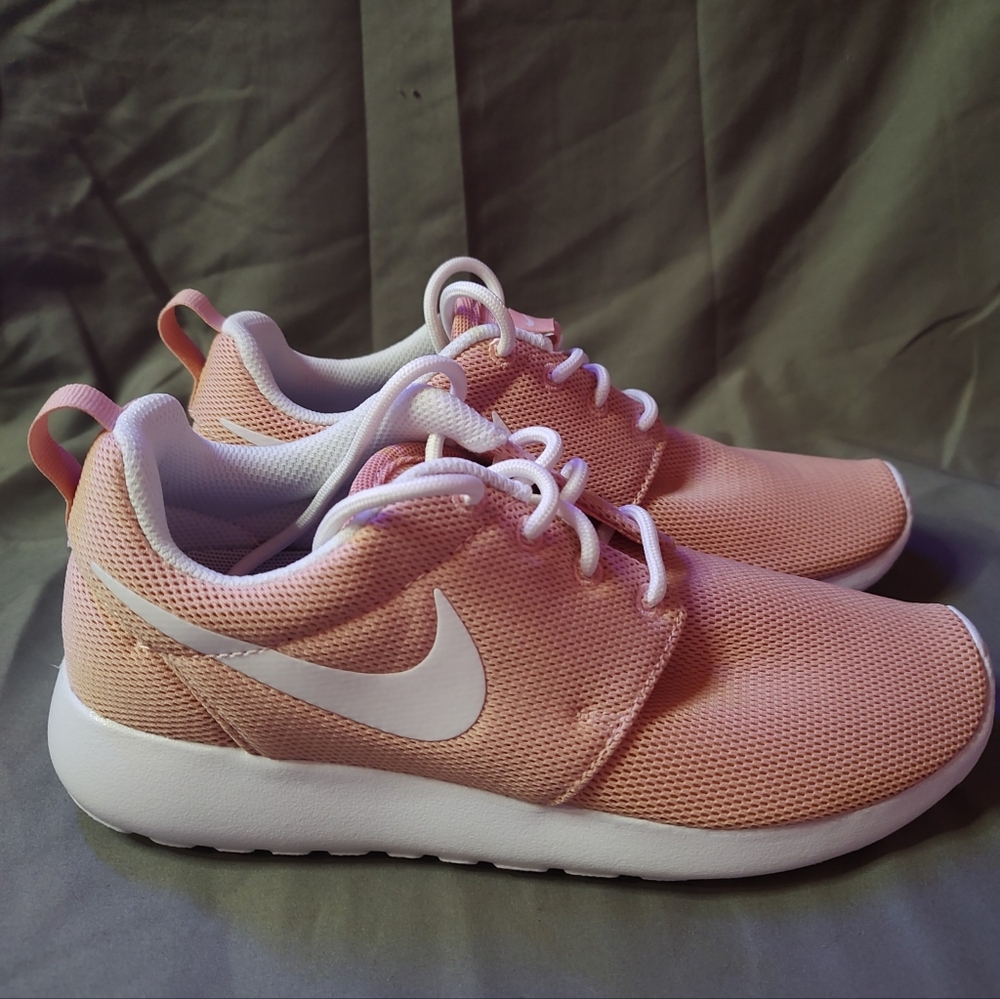 W nike roshe one
